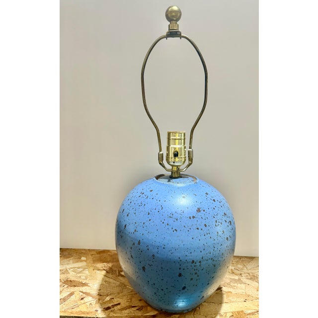 Stunning ceramic glaze on this beautiful cornflower blue with a Robin’s egg finish bulbous ceramic turned Pottery lamp....