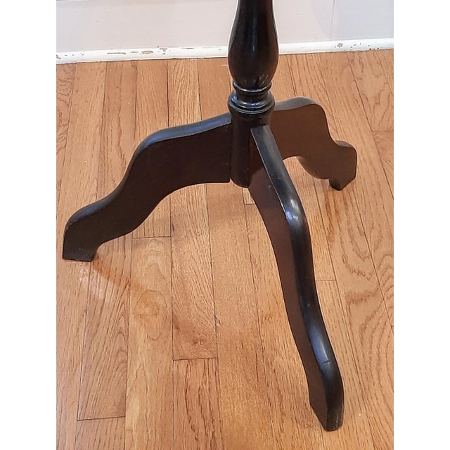 Scallop Mahogany Tilt Top Side Table For Sale - Image 11 of 12