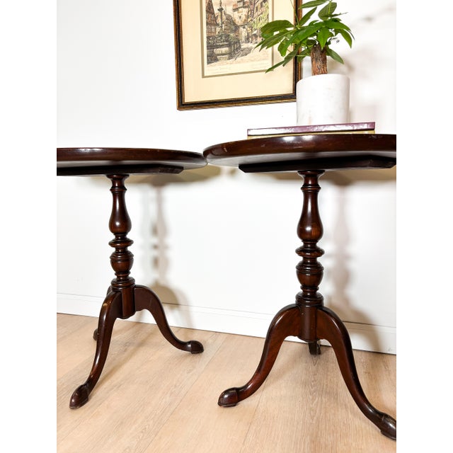 Traditional Vintage Mahogany Pedestal Tables by Brandt For Sale - Image 3 of 9