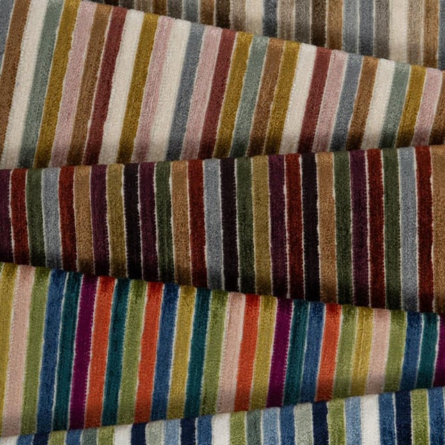 Hable Materialworks by Hable Expression Performance Chenille in Dawn For Sale - Image 4 of 5