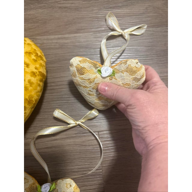 pack of 3 hanging hearts for fall handmade