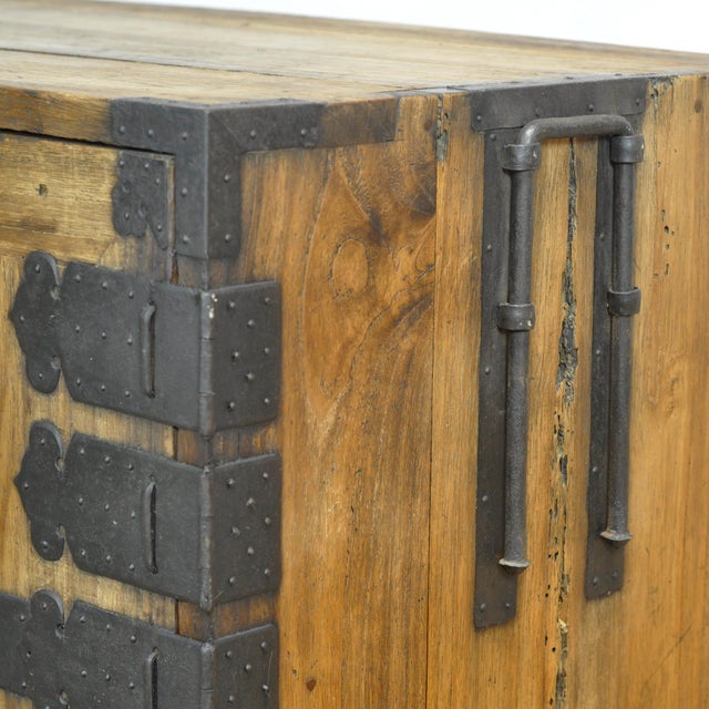 Japanese Choba Tansu Chest with Hand-Forged Iron Fittings, 1880 For Sale - Image 11 of 16