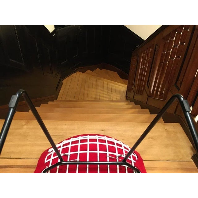 Harry Bertoia Side Chair with Red Hopsack Upholstery by Harry Bertoia for Knoll International, 1960s For Sale - Image 4 of 6