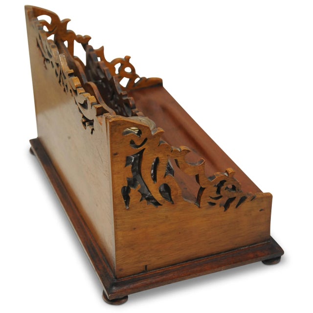 Wood Victorian Oak Hand Crafted Letter Rack with Intricately Cut Art Nouveau Motifs, 1890s, Set of 4 For Sale - Image 7 of 13