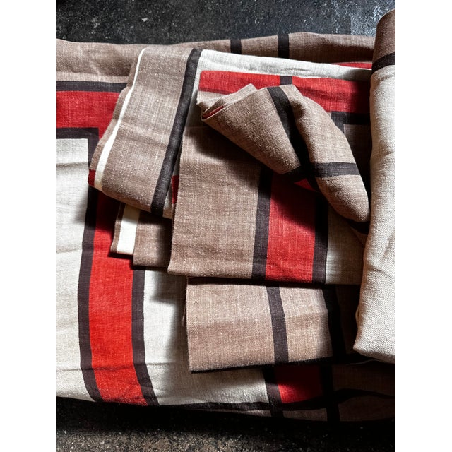 1950s Frank Lloyd Wright for Schumacher Design 103: Brown & Red Linen Large Panel 1955 For Sale - Image 5 of 5