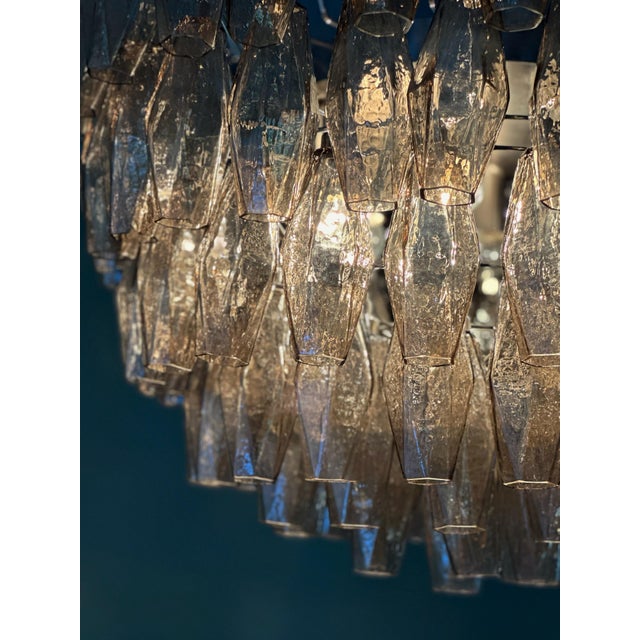 Sand-Colored Murano Glass Poliedri Chandelier in the style of Scarpa For Sale - Image 10 of 13