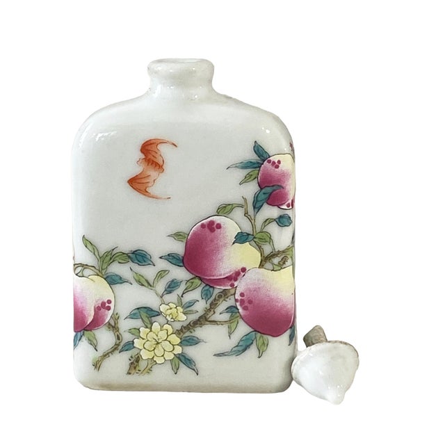 Chinoiserie VTG Chinoiserie Famille Rose Porcelain Snuff Bottle 3.5" H For Sale - Image 3 of 7