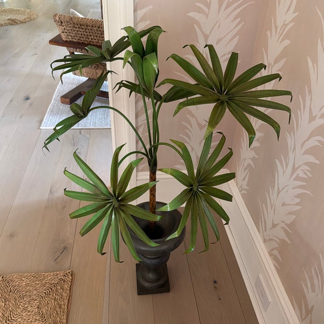 Vintage Hollywood Regency Palm Beach Metal Tole Palm Tree Planter For Sale - Image 4 of 12