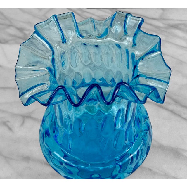 Late 20th Century Vintage Peacock Blue Ruffled Art Glass 8" Vase For Sale - Image 5 of 8