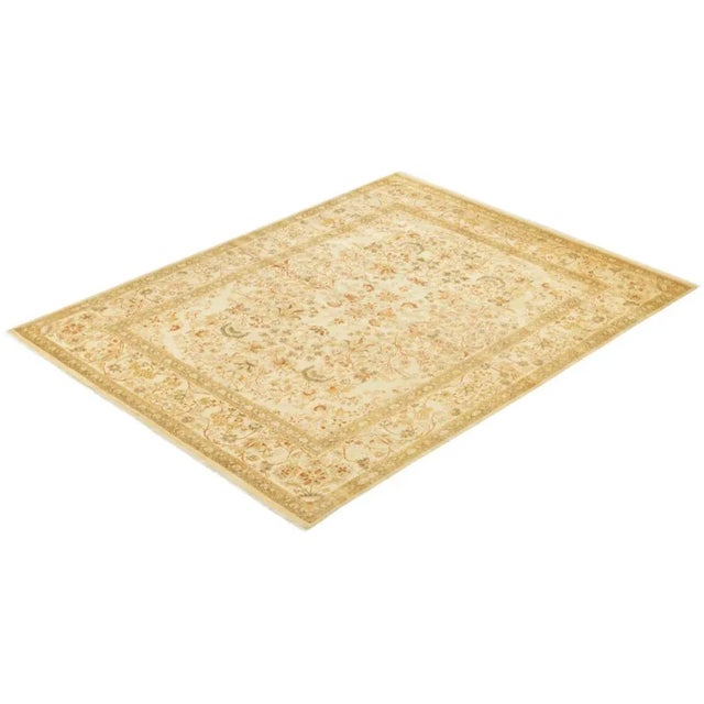 Ivory Mogul Collection Hand-Knotted Area Rug - Ivory 8' 2" x 10' 5" For Sale - Image 8 of 9