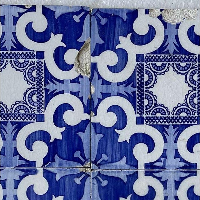 Earthenware - Set of 4 tiles - 19th century. Portuguese from the 19th century; in shades of blue and white. Dimensions:...