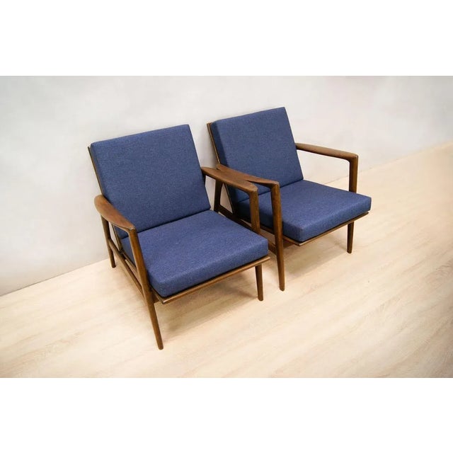 Mid-Century Modern Set of Model 300-139 Armchairs from Swarzędzka Factory, 1960s For Sale - Image 3 of 8