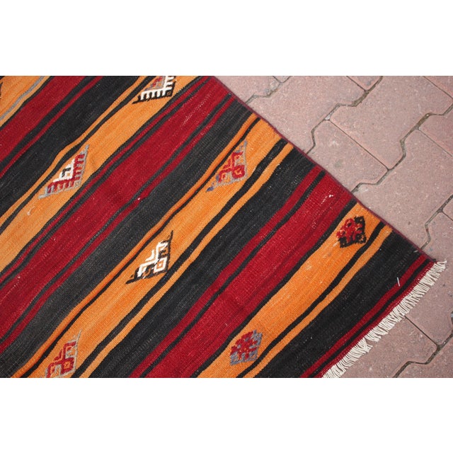 1960s Southwestern Red Striped Oushak Natural Kilim Rug For Sale - Image 9 of 13
