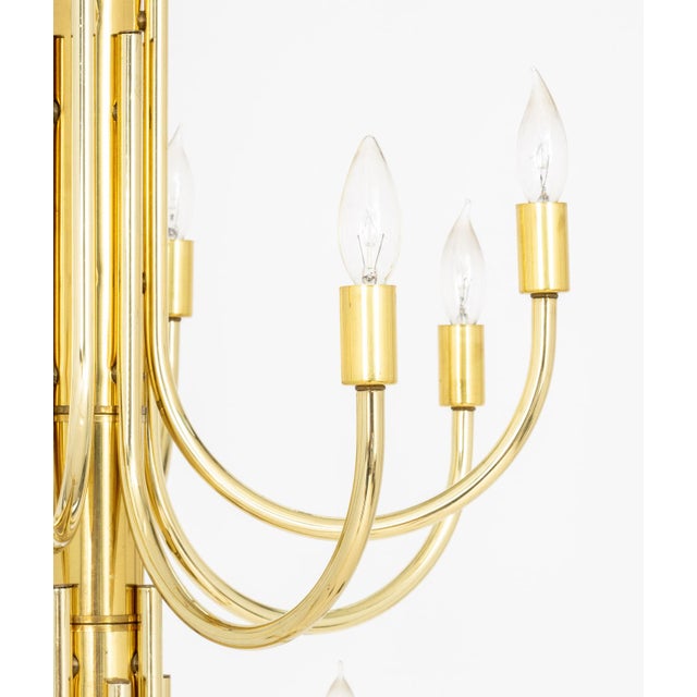 Brass 16-Branch Chandelier For Sale In New York - Image 6 of 7