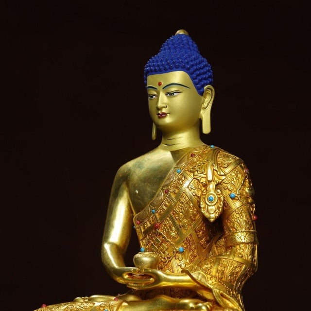 Late 19th Century Gilt Bronze Shakyamuni Buddha Statue With Stone Inlays, 2.97kg For Sale In Los Angeles - Image 6 of 9