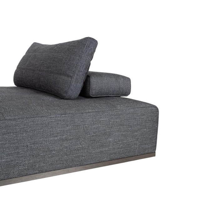 Lawrence Corner Sofa in Grey Fabric from Minotti For Sale - Image 4 of 13
