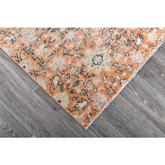 Textile Vintage Turkish Rug in Wool For Sale - Image 7 of 13