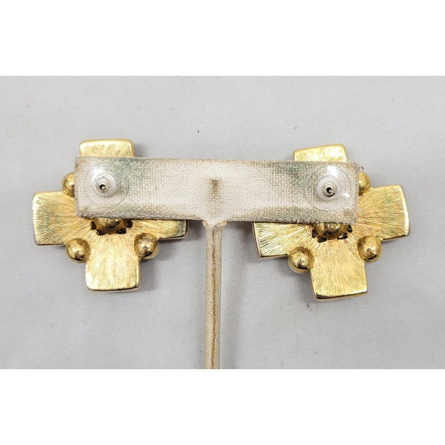 Monet Vintage 1980s Signed Monet Goldtone Jewel Tone Rhinestone & Faux Pearl Pierced Earrings- 2 Pieces For Sale - Image 4 of 7