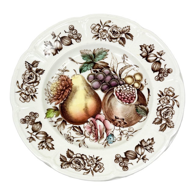 Vintage Johnson Brothers Windsor Fruit Bread and Butter Plates-Set of 8 For Sale