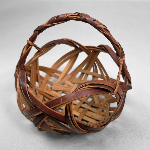 Japanese Hanakago Bamboo Ikebana Basket, 1950s For Sale - Image 12 of 13