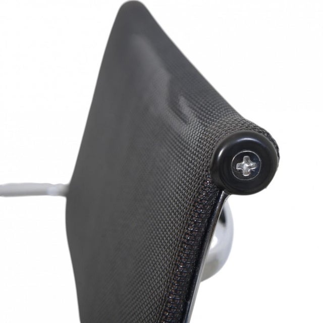 EA-117 Office Chair in Black Mesh by Charles Eames, 2000s For Sale - Image 12 of 16