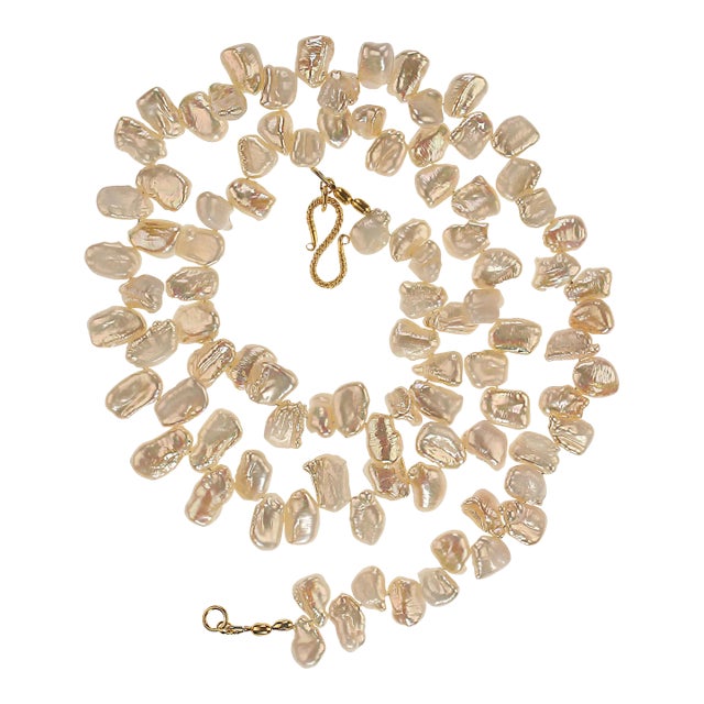 Peachy Pearl Necklace For Sale