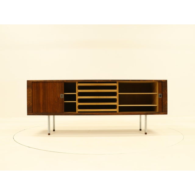 Model RY 25 Sideboard in Rosewood by Hans Wegner for RY Mobler, Denmark, 1960s For Sale - Image 3 of 18