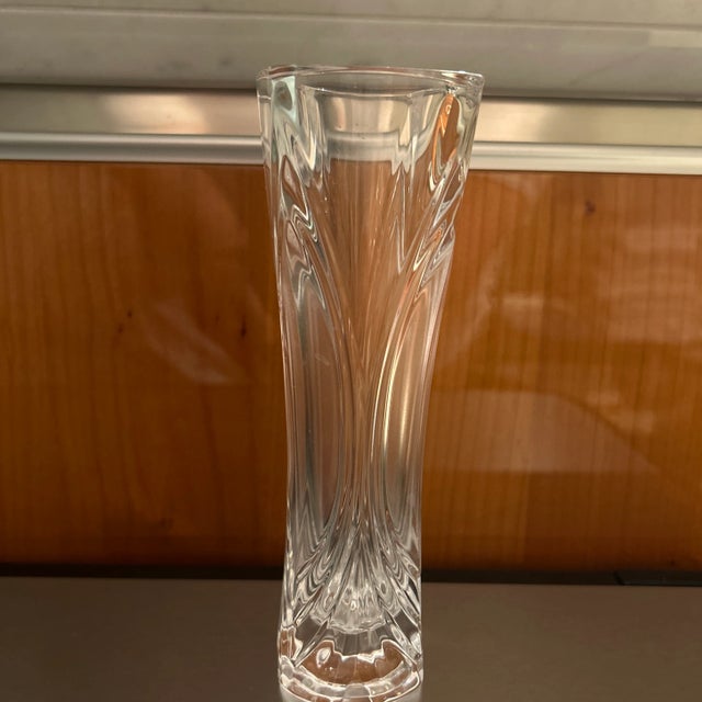 Crystal vase - lovely cut glass design with a good heavy feel to it. It has a pretty art deco diamond-like design. In...