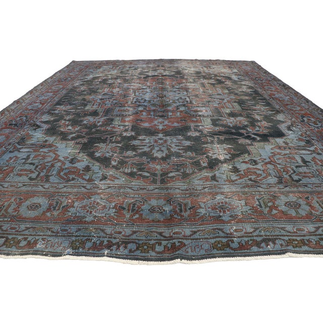 Traditional Antique Turkish Heriz Rug, 09'11 X 12'10 For Sale - Image 3 of 12