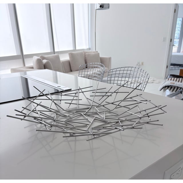 Modern Alessi Blow Up Extra-Large Centerpiece | Polished 18/10 Stainless Steel | Fratelli Campana Design | Model Fc04 | 2004 For Sale - Image 3 of 9
