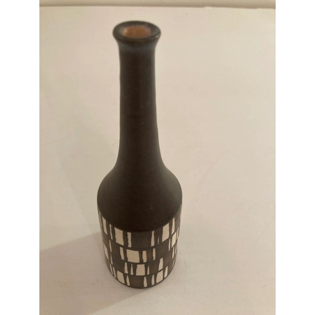 Mid-Century Modern Modernist Vintage Ceramic Vase, Italy 1960's. For Sale - Image 3 of 11