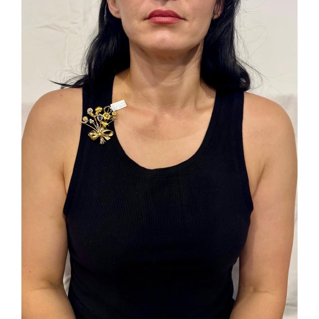 Bug on A Flower Bouquet Pearl Diamond Brooch /Pin 14 Kt Yellow Gold 17.5 Gm For Sale - Image 14 of 18