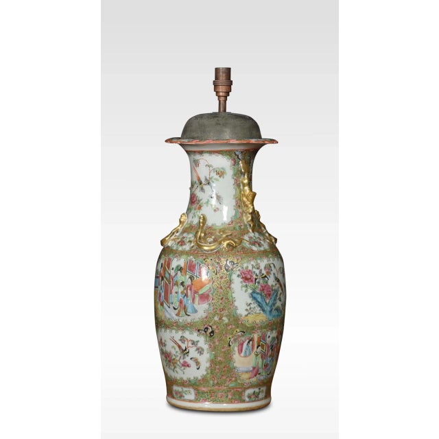 Cantonese Famille Rose Vases Lamp, 1890s For Sale - Image 4 of 7