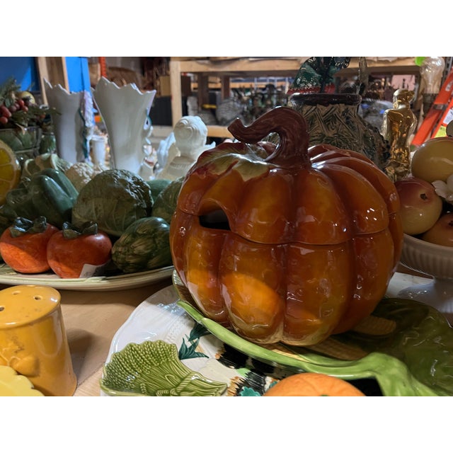 Pumpkin 1970s Ceramic Serving Pumpkin Bowl With Matching Lid For Sale - Image 8 of 8