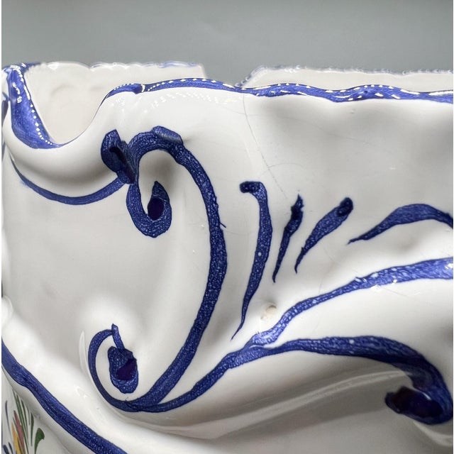 Vintage Portuguese Hand-Painted Floral Ceramic Umbrella Stand – Mediterranean / Traditional For Sale - Image 12 of 13