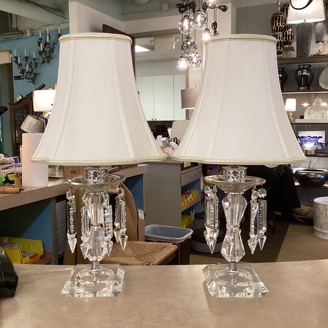 Mid 20th Century Pair of Vintage Crystal Prism Table Lamps – Fully Rewired For Sale - Image 5 of 6