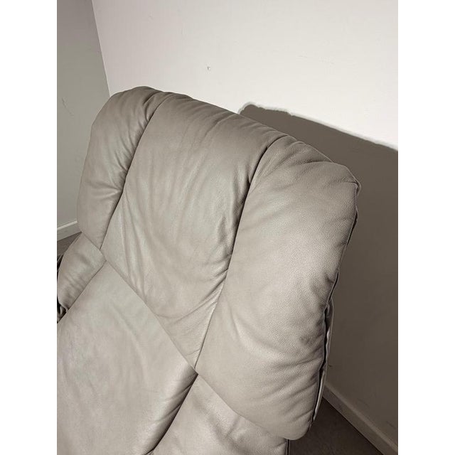 Set of Leather Recliner and Ottoman from Stressless For Sale - Image 3 of 7