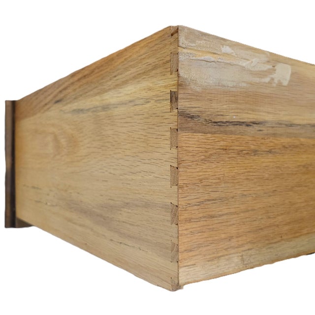 Vintage American Mid-Century Modern Dresser Bachelor Chest by John Stuart For Sale - Image 16 of 17