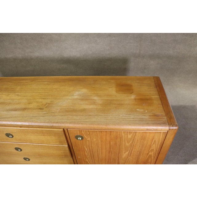 Mid 20th Century Mid 20th Century Mid-Century Vintage D-Scan “Captain” Credenza For Sale - Image 5 of 7