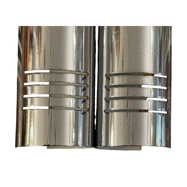 Mid 20th Century Four Italian Polished Chrome Cylindrical Wall Sconces For Sale In Los Angeles - Image 6 of 8
