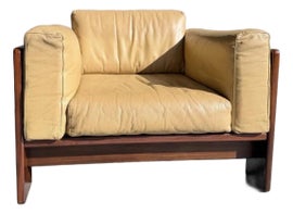 Example of Afra and Tobia Scarpa Club Chairs