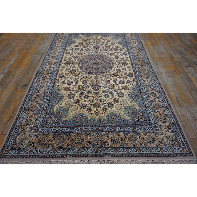 Traditional 1940s Traditional Ivory Medallion Antique Isfahan Silk by Sarraf Mamoury Rug For Sale - Image 3 of 11