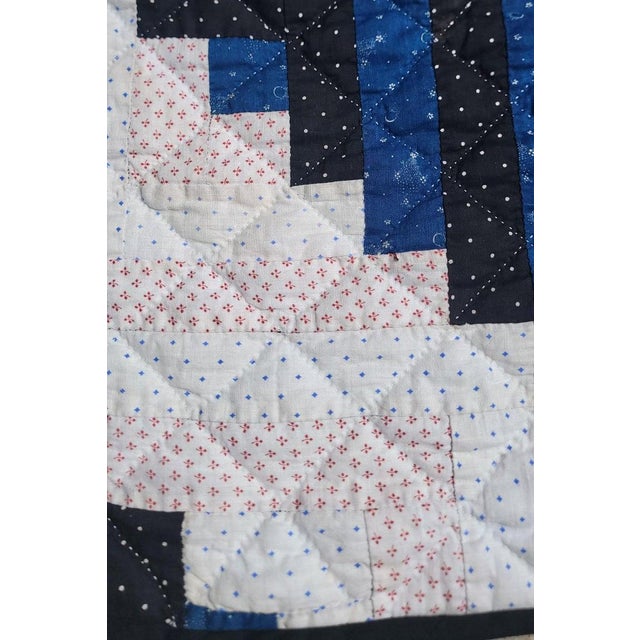 20thc Blue & White Log Cabin Quilt For Sale In Los Angeles - Image 6 of 8