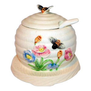 Vintage Beehive Honey Pot