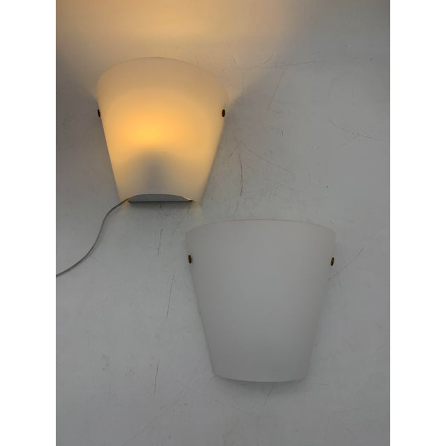 Glass Wall Lights, Italy, 1960s, Set of 2 For Sale - Image 3 of 6