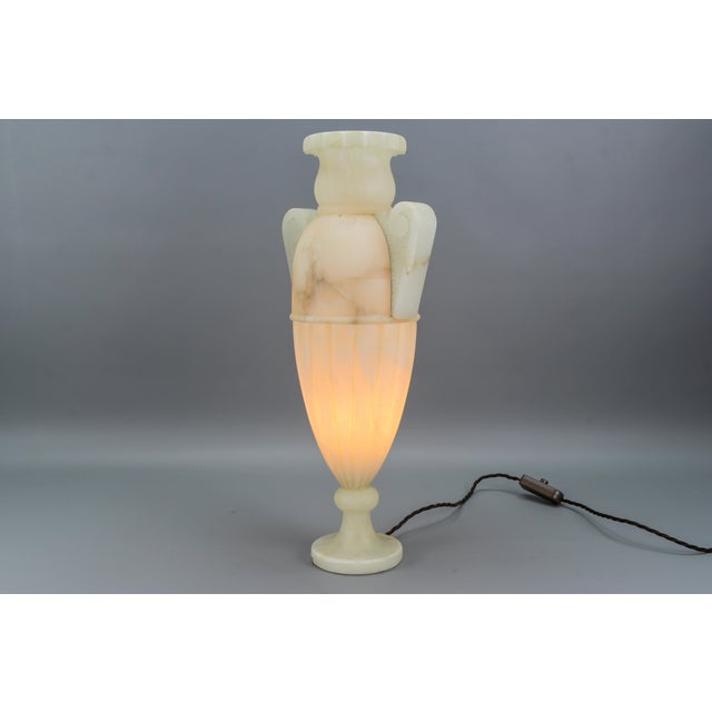 Neoclassical Style Alabaster Amphora-Shaped Table Lamp, 1930s For Sale - Image 4 of 18