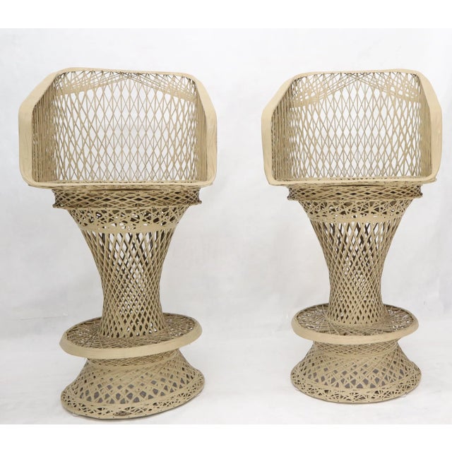 Russell Woodard Russell Woodard Spun Fiber Glass Resin Set of 4 Outdoors Bar Stools For Sale - Image 4 of 13