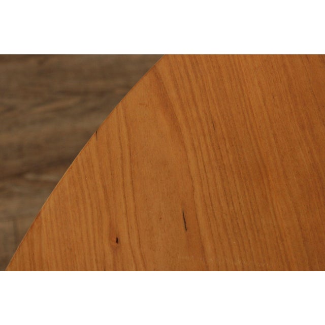 Thomas Moser Round Cherry Expandable Dining Table For Sale - Image 9 of 12