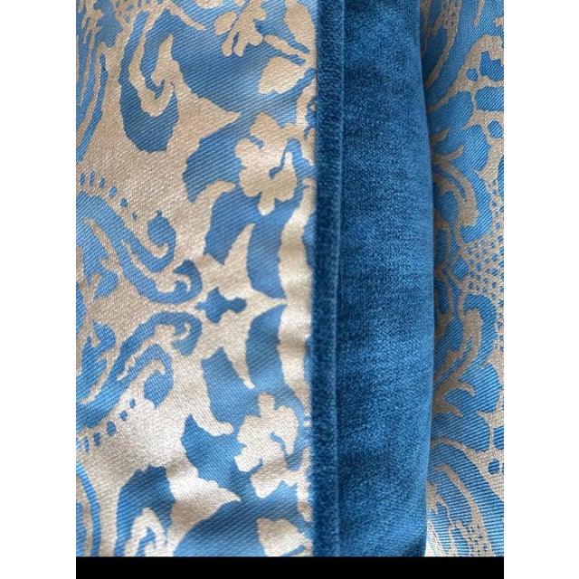 Early 21st Century Pair of Venetian Fortuny Textile Pillows For Sale - Image 5 of 7