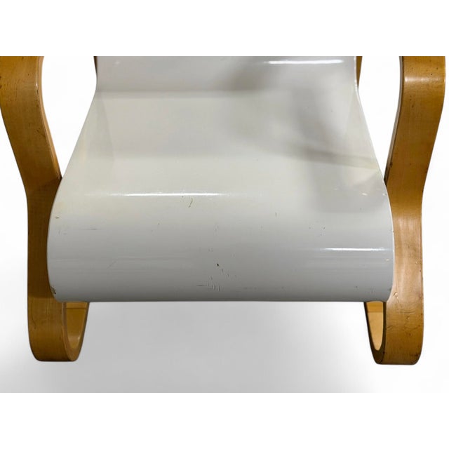 Alvar Aalto Paimio Chair 41 - Vintage Modernist Bentwood Armchair for Artek For Sale In Atlanta - Image 6 of 10